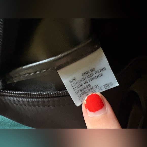 Longchamp Large Black Tote - Picture 9 of 11